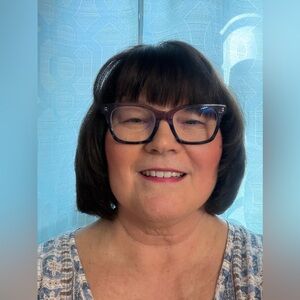 Meet your Posher, Marci (aka) Nanny